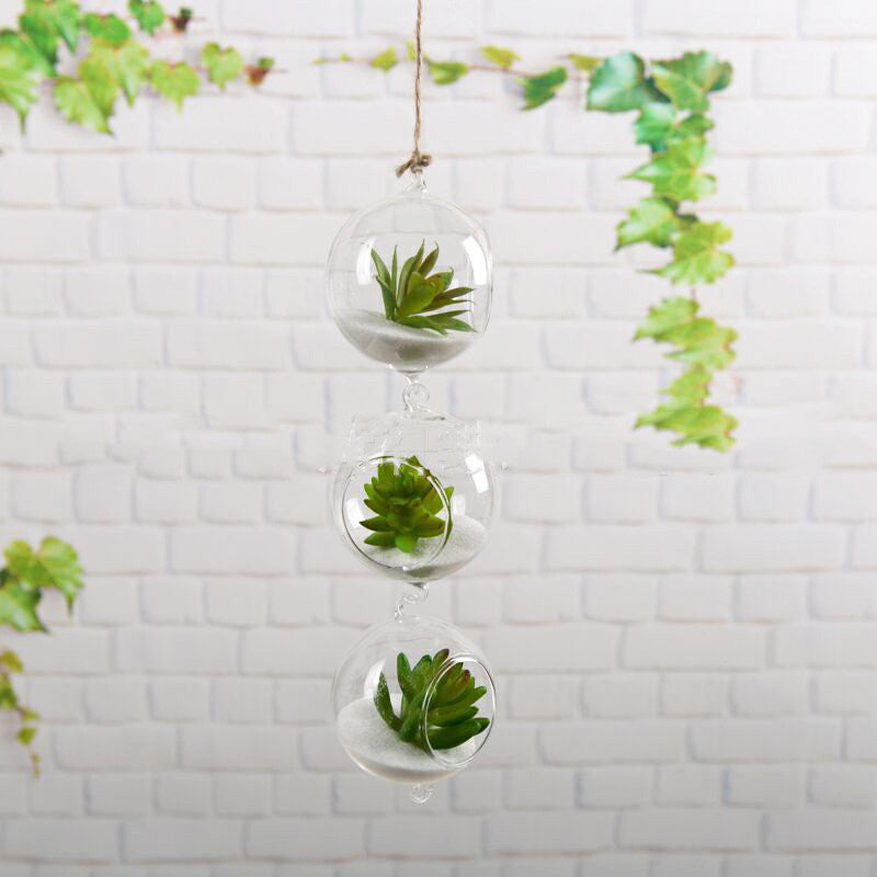 Vases en verre empilables : décoration suspendue